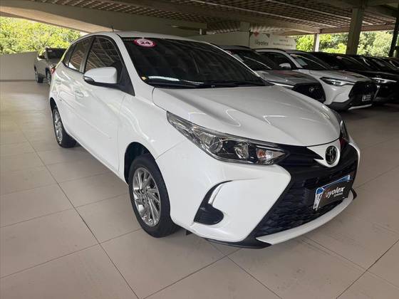 TOYOTA YARIS 1.5 16V FLEX XS MULTIDRIVE TOYOTA YARIS 1.5 16V FLEX XS MULTIDRIVE